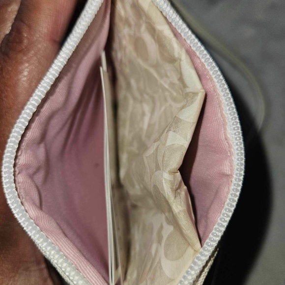 Coach Wristlet - Picture 7 of 7